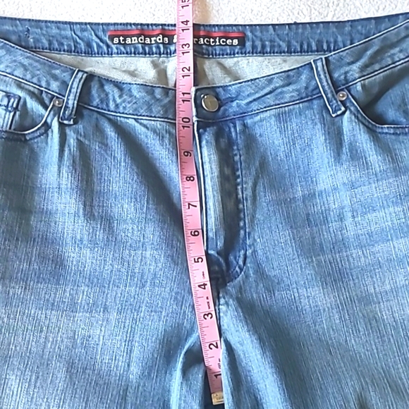Standards & Practices Wide Leg Cropped Jeans Size 22 Medium Wash Raw Hem - Picture 7 of 16